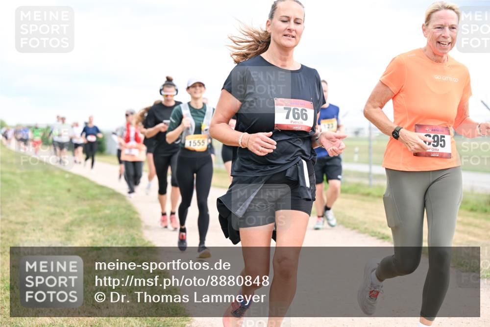 14.09.2025 - Airport Race Dr. Thomas Lammeyer http://msf.ph/oto/8880848 14.09.2025 12:31:40 Laufen 1555, 766, 95 meine-sportfotos.de