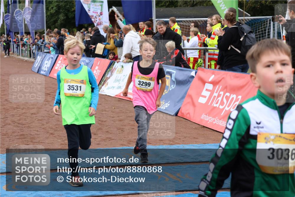 14.09.2025 - Airport Race Strokosch-Dieckow http://msf.ph/oto/8880868 14.09.2025 10:10:39 Ziel 3036, 3299, 3410, 3440, 3512, 3531, 3548, 3595 meine-sportfotos.de