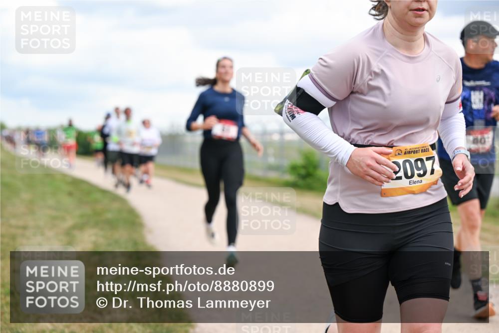 14.09.2025 - Airport Race Dr. Thomas Lammeyer http://msf.ph/oto/8880899 14.09.2025 12:31:47 Laufen 42, 2097, 40 meine-sportfotos.de