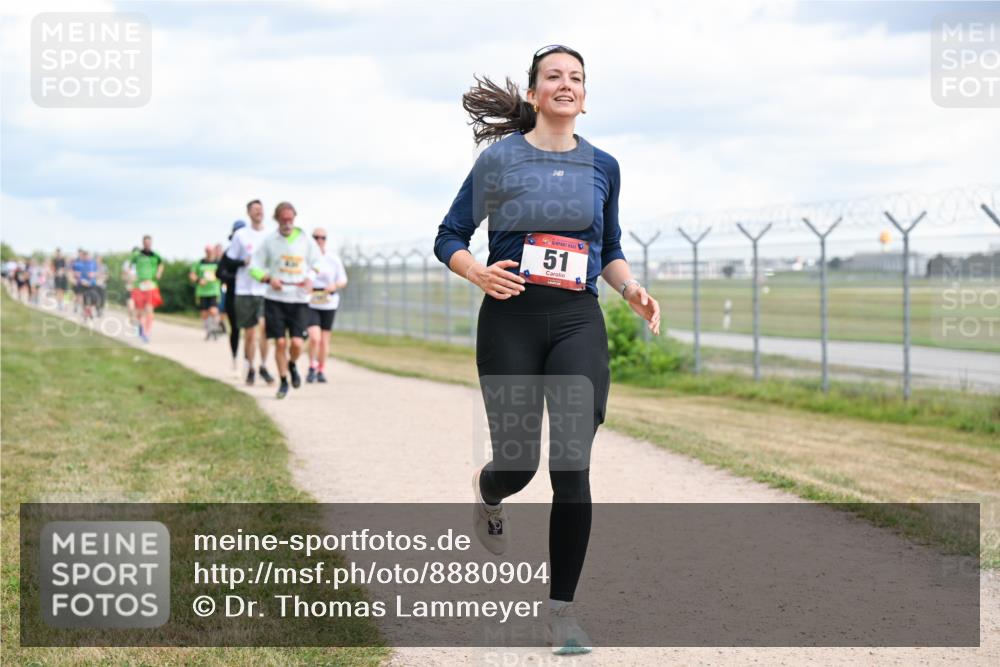 14.09.2025 - Airport Race Dr. Thomas Lammeyer http://msf.ph/oto/8880904 14.09.2025 12:31:47 Laufen 51 meine-sportfotos.de