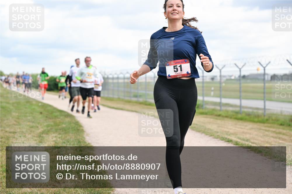 14.09.2025 - Airport Race Dr. Thomas Lammeyer http://msf.ph/oto/8880907 14.09.2025 12:31:48 Laufen 51 meine-sportfotos.de