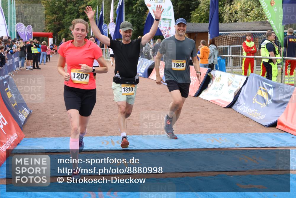 14.09.2025 - Airport Race Strokosch-Dieckow http://msf.ph/oto/8880998 14.09.2025 12:41:55 Ziel 75, 356, 1207, 1310, 1477, 1494, 1558, 1945 meine-sportfotos.de