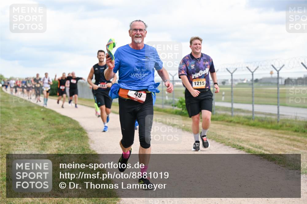 14.09.2025 - Airport Race Dr. Thomas Lammeyer http://msf.ph/oto/8881019 14.09.2025 12:32:04 Laufen 1215, 49 meine-sportfotos.de