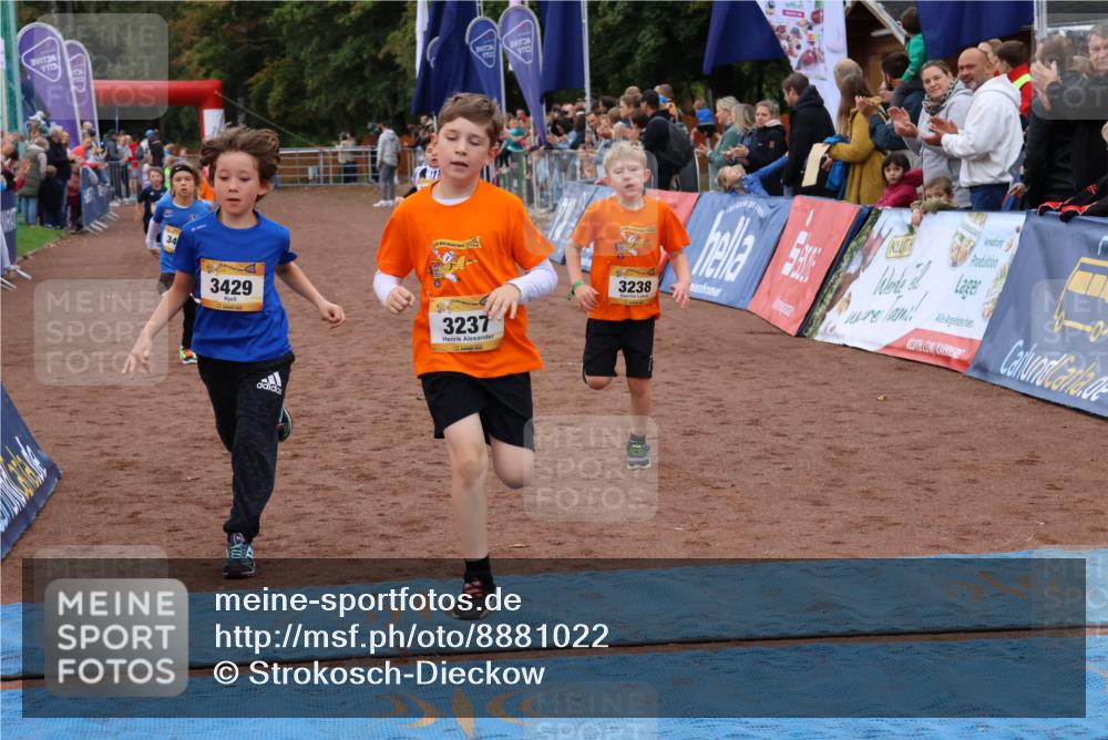 14.09.2025 - Airport Race Strokosch-Dieckow http://msf.ph/oto/8881022 14.09.2025 10:11:04 Ziel 3103, 3171, 3223, 3237, 3429, 3442, 3734 meine-sportfotos.de