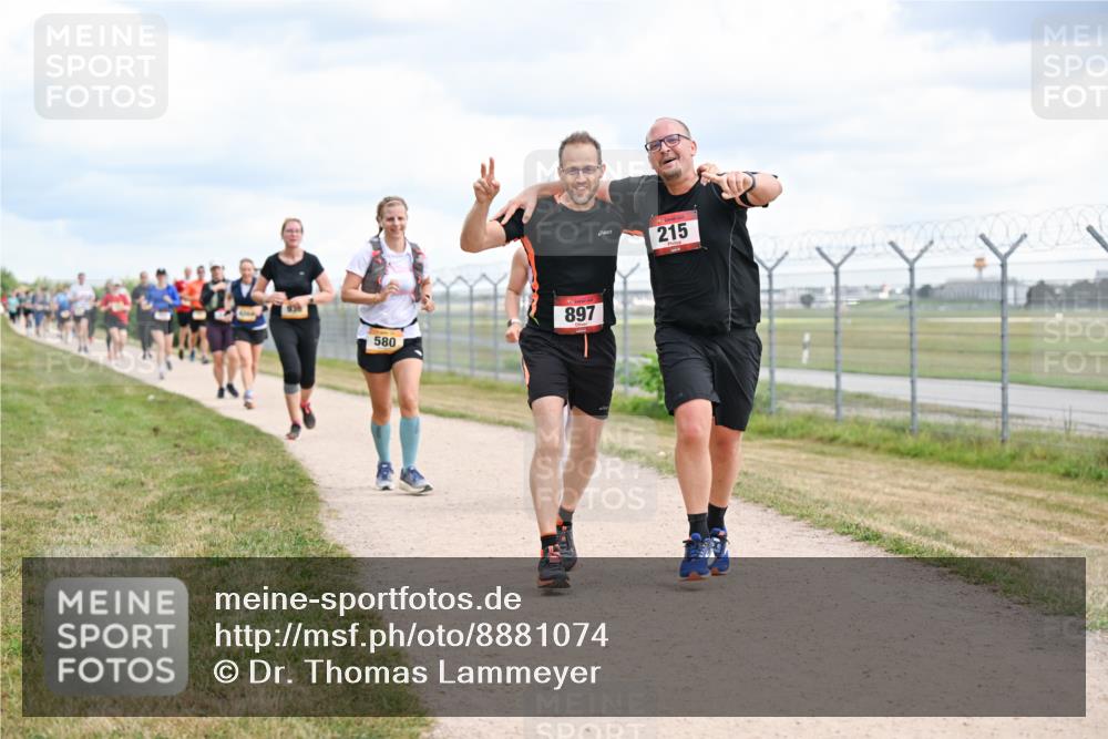 14.09.2025 - Airport Race Dr. Thomas Lammeyer http://msf.ph/oto/8881074 14.09.2025 12:32:11 Laufen 580, 897, 215 meine-sportfotos.de