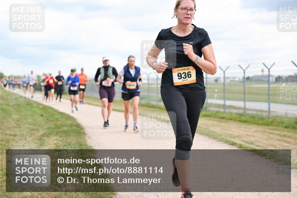 14.09.2025 - Airport Race Dr. Thomas Lammeyer http://msf.ph/oto/8881114 14.09.2025 12:32:16 Laufen 4204, 936 meine-sportfotos.de