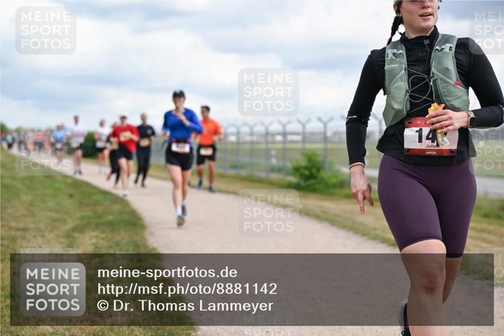 14.09.2025 - Airport Race Dr. Thomas Lammeyer http://msf.ph/oto/8881142 14.09.2025 12:32:19 Laufen 14 meine-sportfotos.de