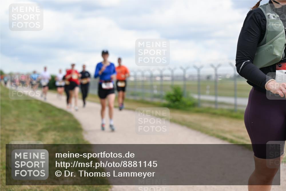 14.09.2025 - Airport Race Dr. Thomas Lammeyer http://msf.ph/oto/8881145 14.09.2025 12:32:19 Laufen 608 meine-sportfotos.de