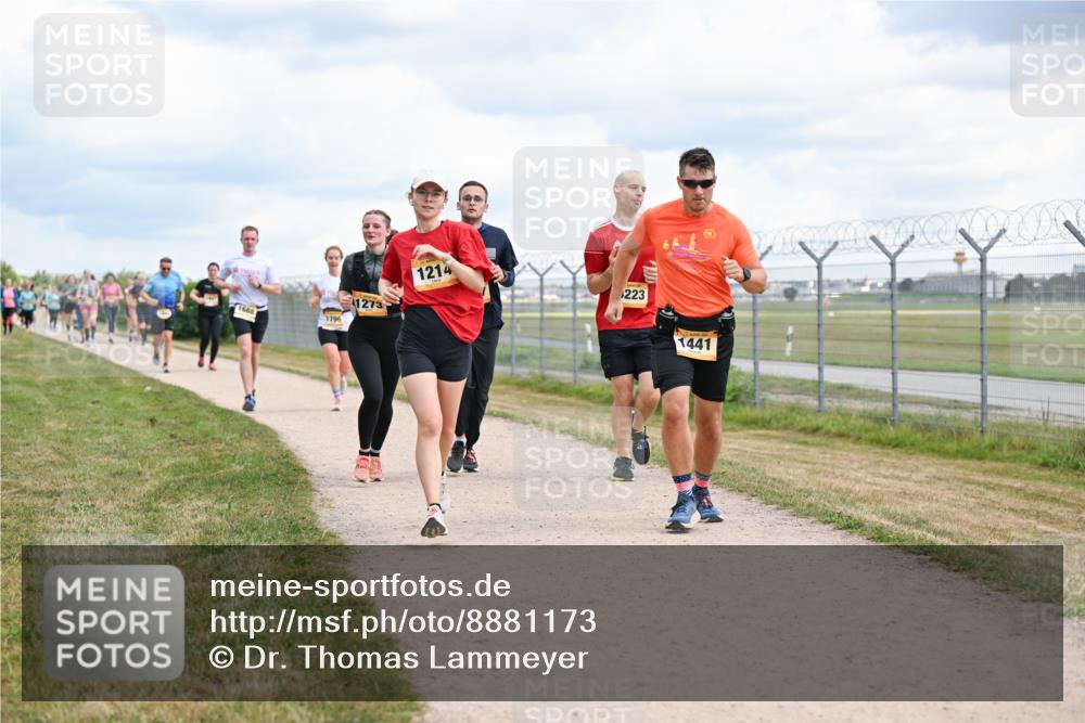 14.09.2025 - Airport Race Dr. Thomas Lammeyer http://msf.ph/oto/8881173 14.09.2025 12:32:23 Laufen 1688, 1796, 1214, 1273, 223, 1441 meine-sportfotos.de