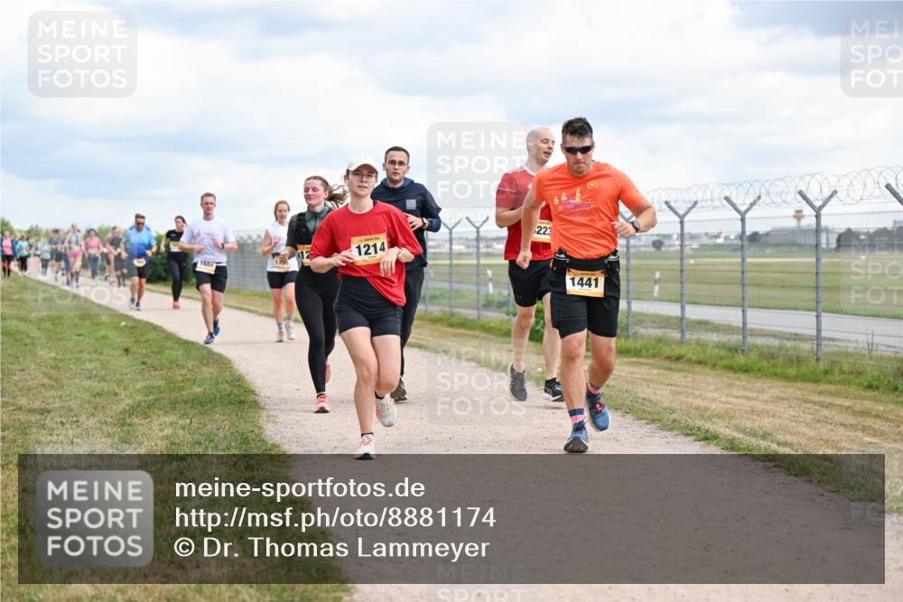 14.09.2025 - Airport Race Dr. Thomas Lammeyer http://msf.ph/oto/8881174 14.09.2025 12:32:23 Laufen 1688, 1798, 1214, 223, 1441 meine-sportfotos.de