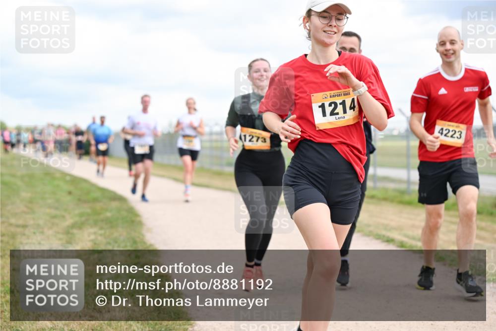 14.09.2025 - Airport Race Dr. Thomas Lammeyer http://msf.ph/oto/8881192 14.09.2025 12:32:25 Laufen 1273, 1214, 4223 meine-sportfotos.de