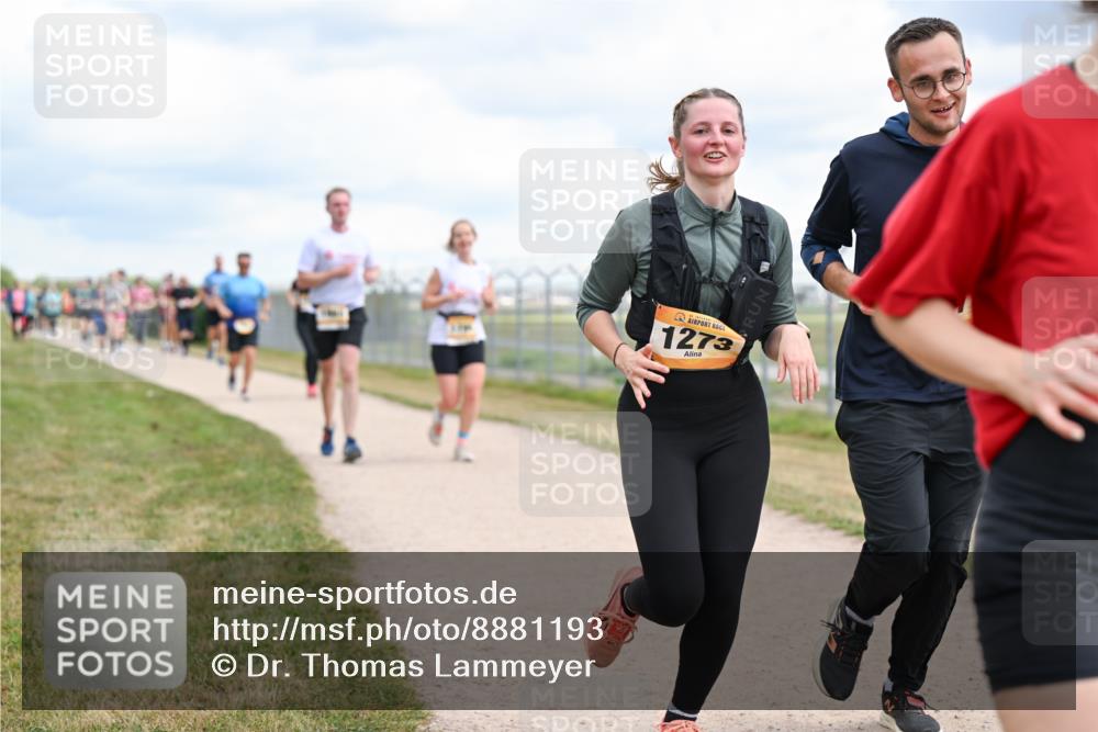 14.09.2025 - Airport Race Dr. Thomas Lammeyer http://msf.ph/oto/8881193 14.09.2025 12:32:26 Laufen 1273 meine-sportfotos.de