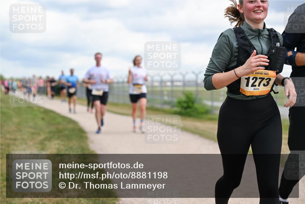 14.09.2025 - Airport Race Dr. Thomas Lammeyer http://msf.ph/oto/8881198 14.09.2025 12:32:26 Laufen 1273 meine-sportfotos.de