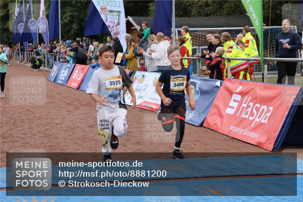 14.09.2025 - Airport Race Strokosch-Dieckow http://msf.ph/oto/8881200 14.09.2025 10:11:47 Ziel 3359, 3498, 3499, 3525 meine-sportfotos.de