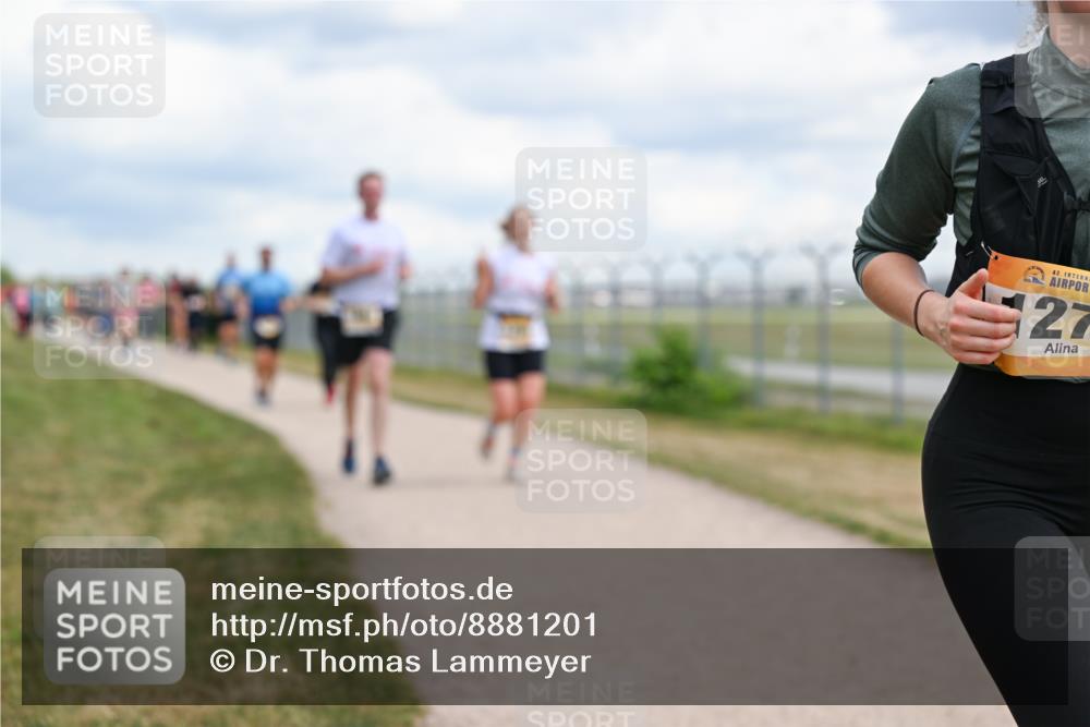 14.09.2025 - Airport Race Dr. Thomas Lammeyer http://msf.ph/oto/8881201 14.09.2025 12:32:26 Laufen 42, 27 meine-sportfotos.de