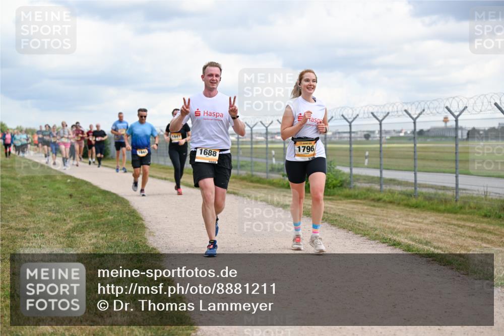 14.09.2025 - Airport Race Dr. Thomas Lammeyer http://msf.ph/oto/8881211 14.09.2025 12:32:28 Laufen 1848, 1847, 1688, 1688, 1796 meine-sportfotos.de