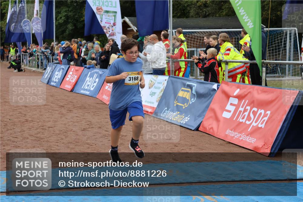 14.09.2025 - Airport Race Strokosch-Dieckow http://msf.ph/oto/8881226 14.09.2025 10:11:59 Ziel 3168 meine-sportfotos.de