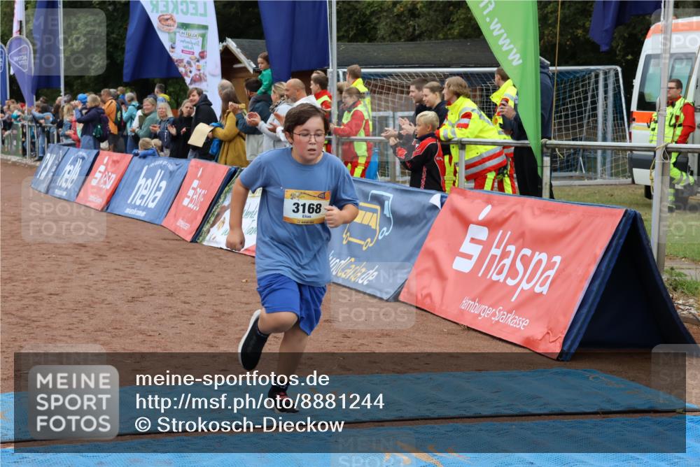 14.09.2025 - Airport Race Strokosch-Dieckow http://msf.ph/oto/8881244 14.09.2025 10:12:00 Ziel 3168 meine-sportfotos.de