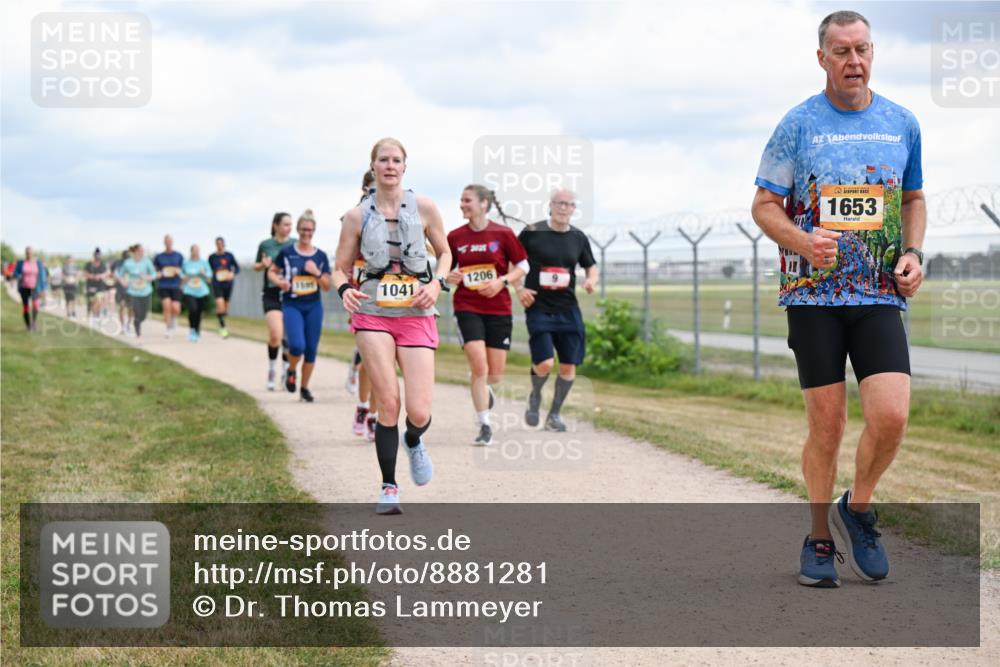 14.09.2025 - Airport Race Dr. Thomas Lammeyer http://msf.ph/oto/8881281 14.09.2025 12:32:38 Laufen 202, 1696, 1206, 1041, 1653 meine-sportfotos.de