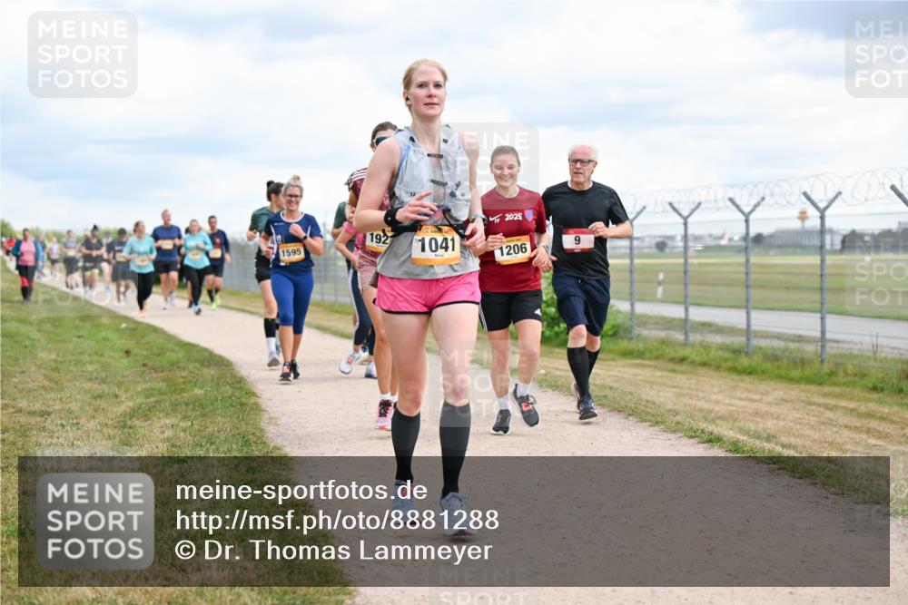 14.09.2025 - Airport Race Dr. Thomas Lammeyer http://msf.ph/oto/8881288 14.09.2025 12:32:39 Laufen 192, 1595, 1041, 2025, 1206, 9 meine-sportfotos.de
