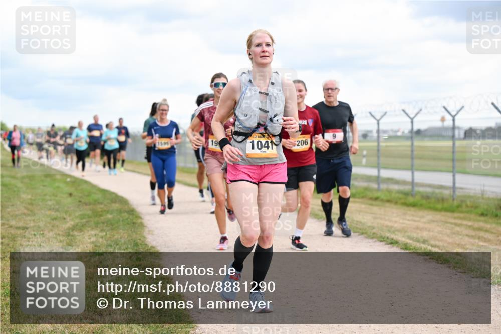 14.09.2025 - Airport Race Dr. Thomas Lammeyer http://msf.ph/oto/8881290 14.09.2025 12:32:39 Laufen 19, 25, 1041, 206, 9 meine-sportfotos.de