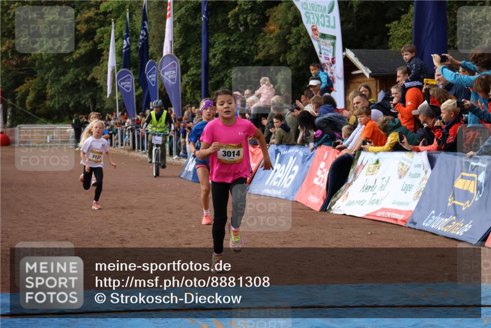 14.09.2025 - Airport Race Strokosch-Dieckow http://msf.ph/oto/8881308 14.09.2025 10:27:15 Ziel 3009, 3014, 3024, 3137, 3232, 3260 meine-sportfotos.de