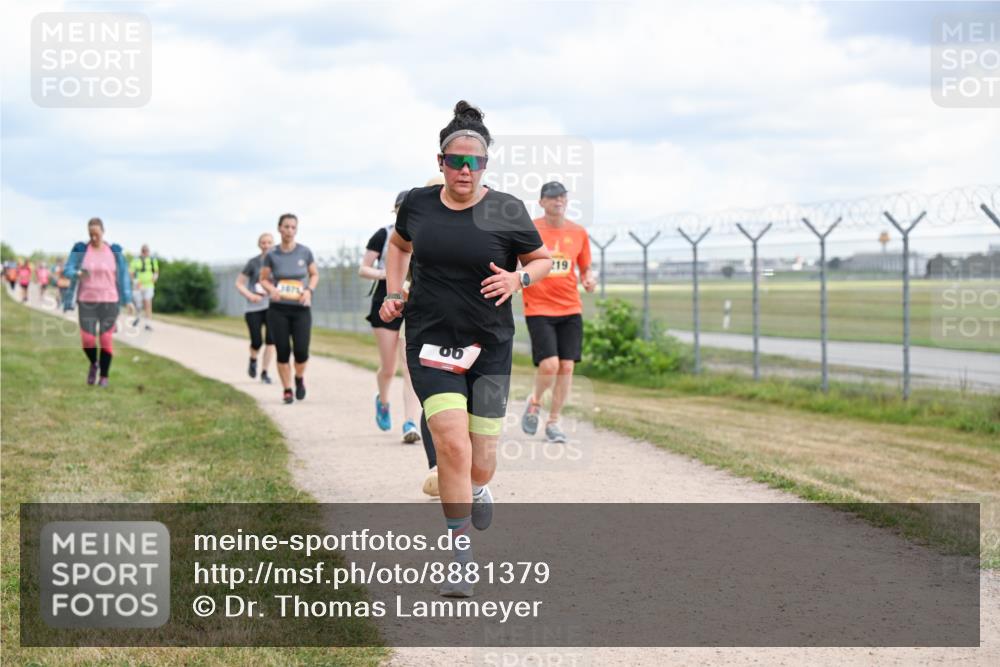 14.09.2025 - Airport Race Dr. Thomas Lammeyer http://msf.ph/oto/8881379 14.09.2025 12:32:52 Laufen 00, 219 meine-sportfotos.de