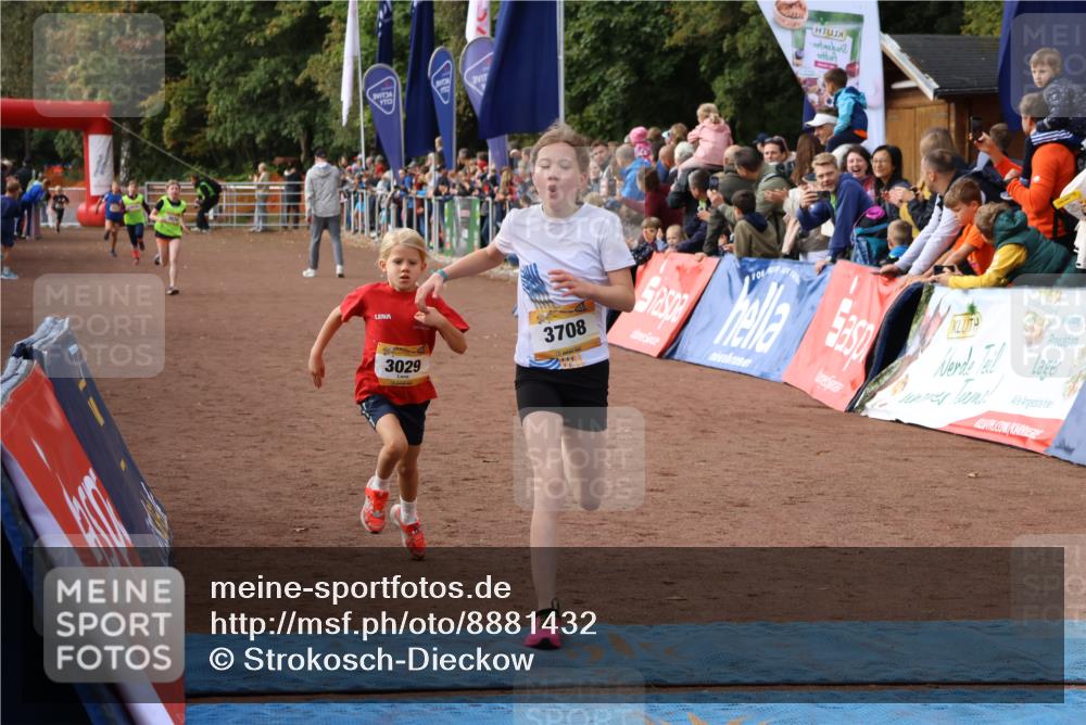 14.09.2025 - Airport Race Strokosch-Dieckow http://msf.ph/oto/8881432 14.09.2025 10:27:45 Ziel 3029, 3139, 3574, 3708 meine-sportfotos.de