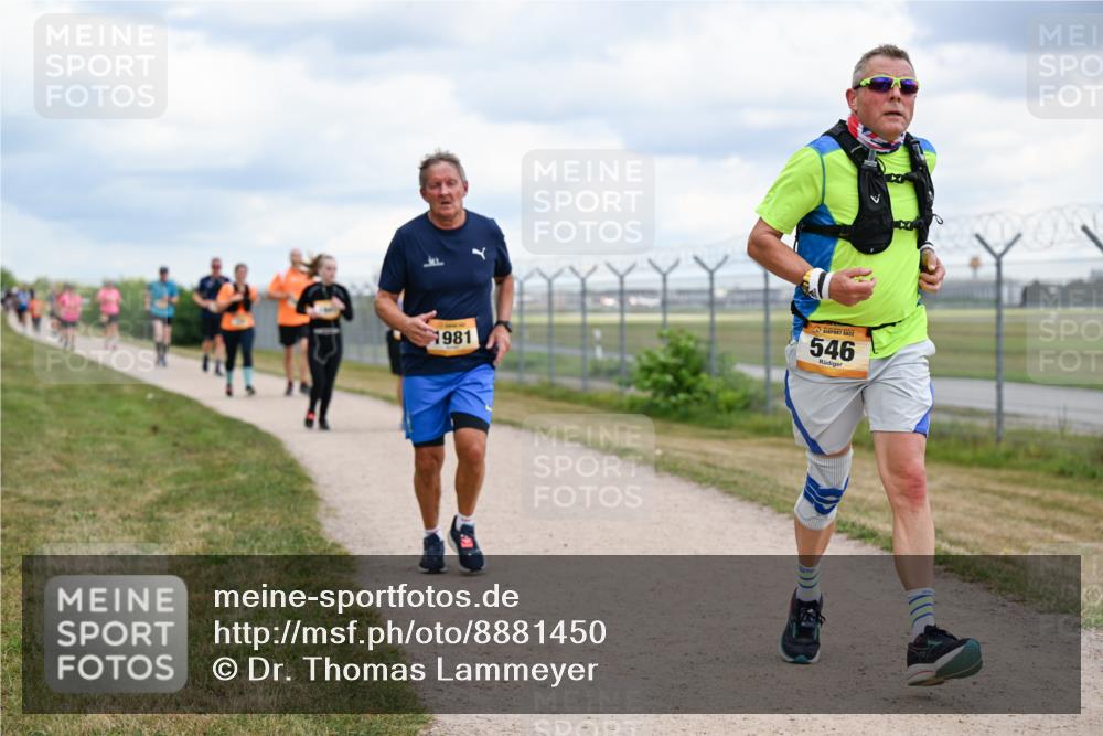 14.09.2025 - Airport Race Dr. Thomas Lammeyer http://msf.ph/oto/8881450 14.09.2025 12:33:05 Laufen 1981, 546 meine-sportfotos.de