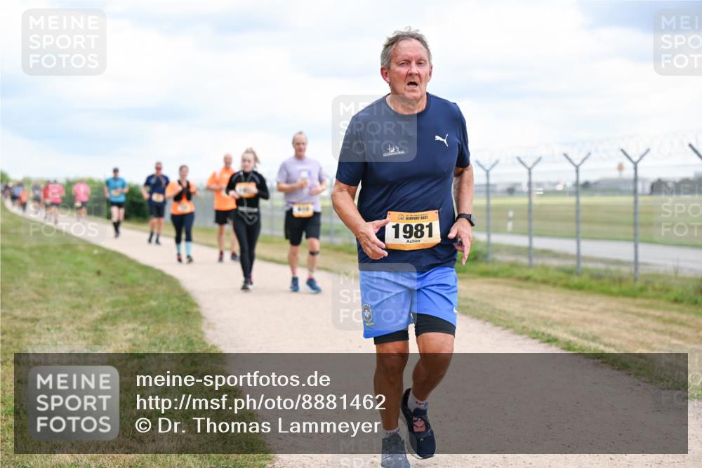 14.09.2025 - Airport Race Dr. Thomas Lammeyer http://msf.ph/oto/8881462 14.09.2025 12:33:06 Laufen 1981 meine-sportfotos.de