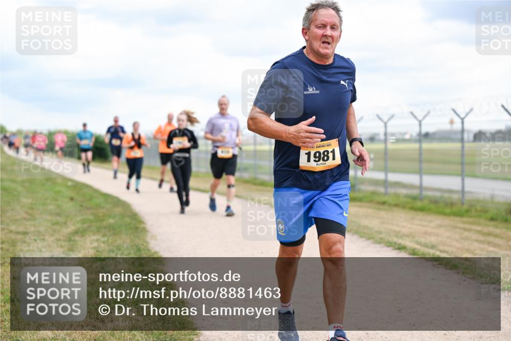 14.09.2025 - Airport Race Dr. Thomas Lammeyer http://msf.ph/oto/8881463 14.09.2025 12:33:06 Laufen 1981 meine-sportfotos.de