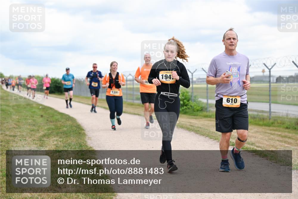 14.09.2025 - Airport Race Dr. Thomas Lammeyer http://msf.ph/oto/8881483 14.09.2025 12:33:10 Laufen 1391, 194, 610 meine-sportfotos.de