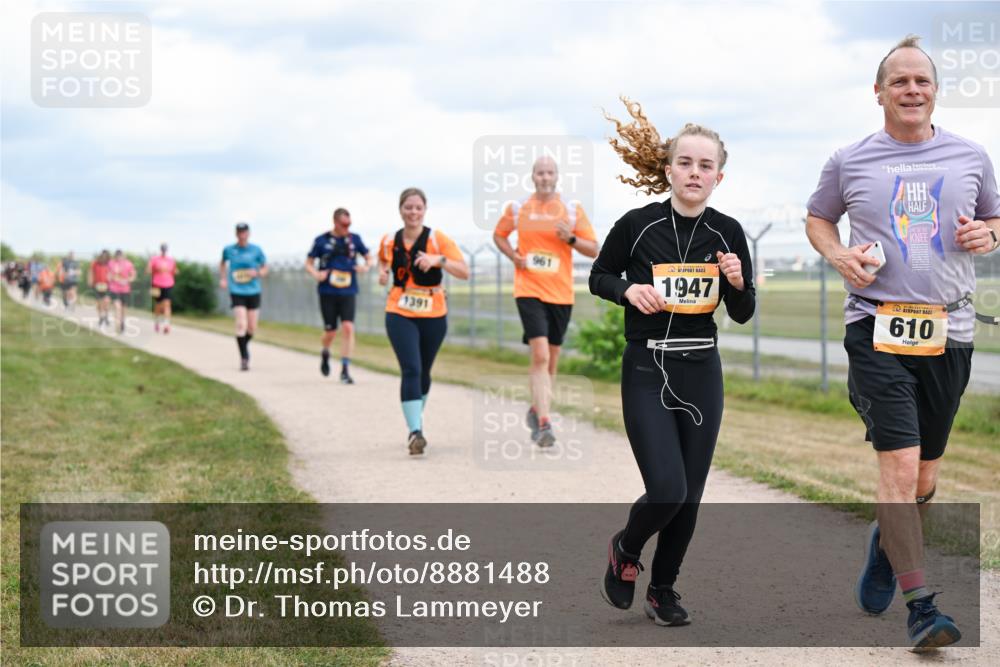 14.09.2025 - Airport Race Dr. Thomas Lammeyer http://msf.ph/oto/8881488 14.09.2025 12:33:10 Laufen 1391, 1947, 610 meine-sportfotos.de