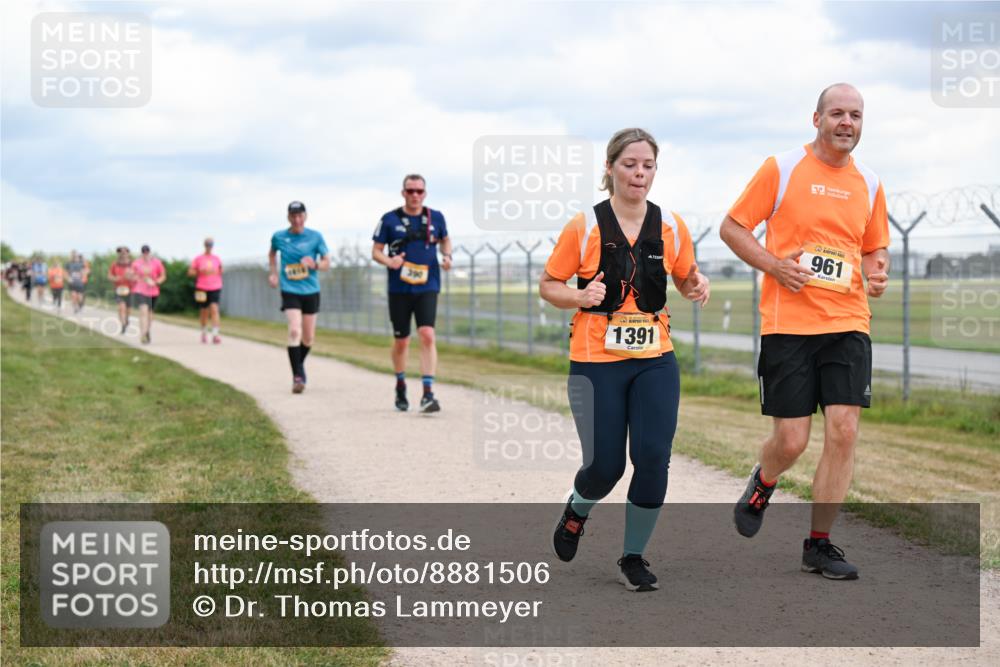 14.09.2025 - Airport Race Dr. Thomas Lammeyer http://msf.ph/oto/8881506 14.09.2025 12:33:12 Laufen 390, 961, 1391 meine-sportfotos.de