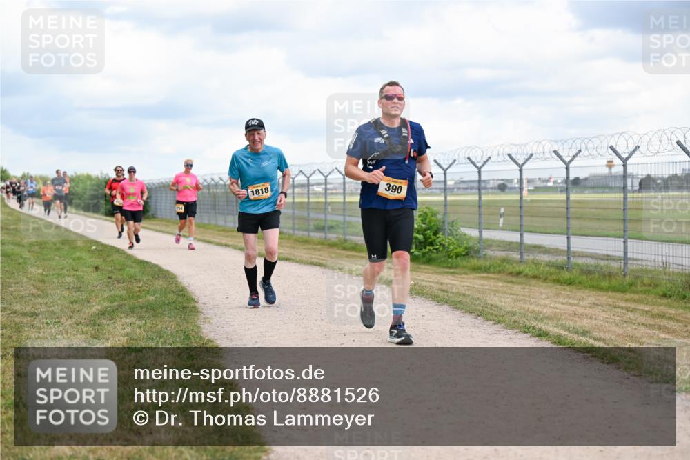 14.09.2025 - Airport Race Dr. Thomas Lammeyer http://msf.ph/oto/8881526 14.09.2025 12:33:15 Laufen 1818, 390 meine-sportfotos.de