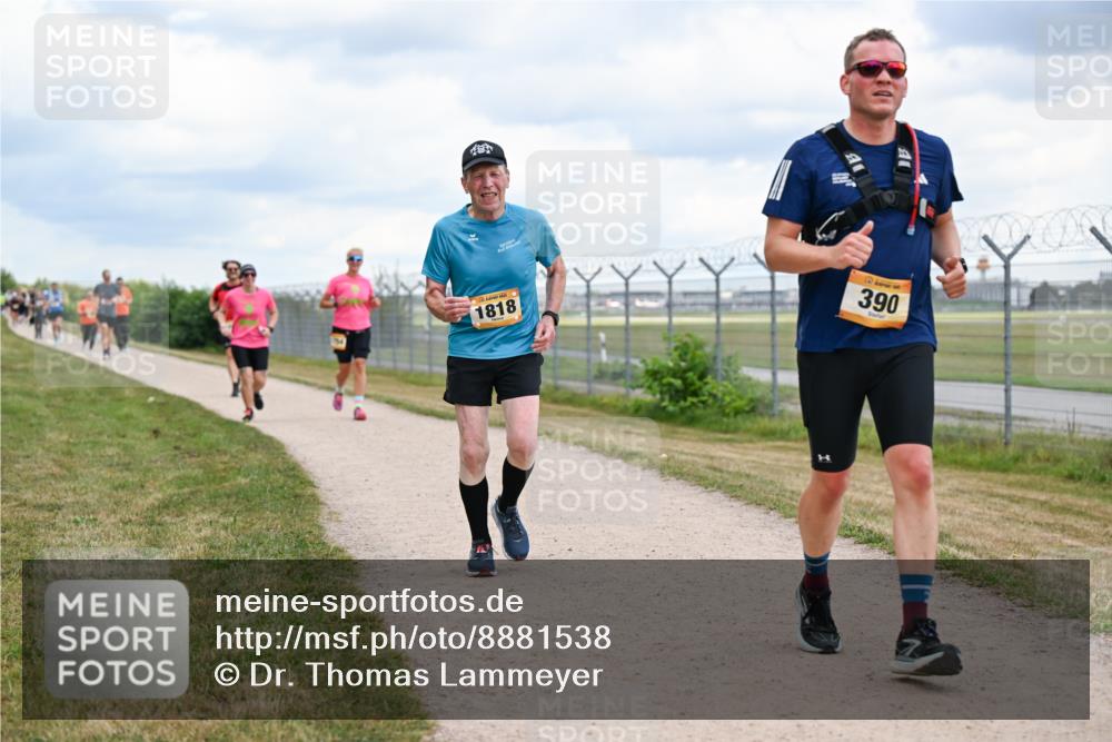 14.09.2025 - Airport Race Dr. Thomas Lammeyer http://msf.ph/oto/8881538 14.09.2025 12:33:16 Laufen 1818, 390 meine-sportfotos.de