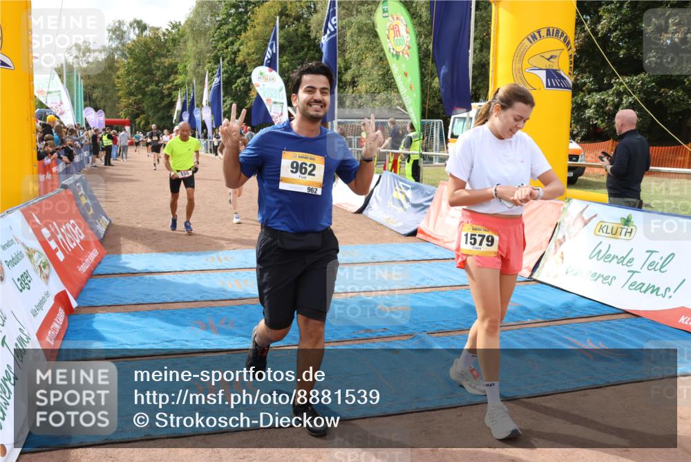 14.09.2025 - Airport Race Strokosch-Dieckow http://msf.ph/oto/8881539 14.09.2025 12:42:32 Ziel 143, 155, 358, 962, 1579, 1632, 1705, 2039, 4059, 4107 meine-sportfotos.de