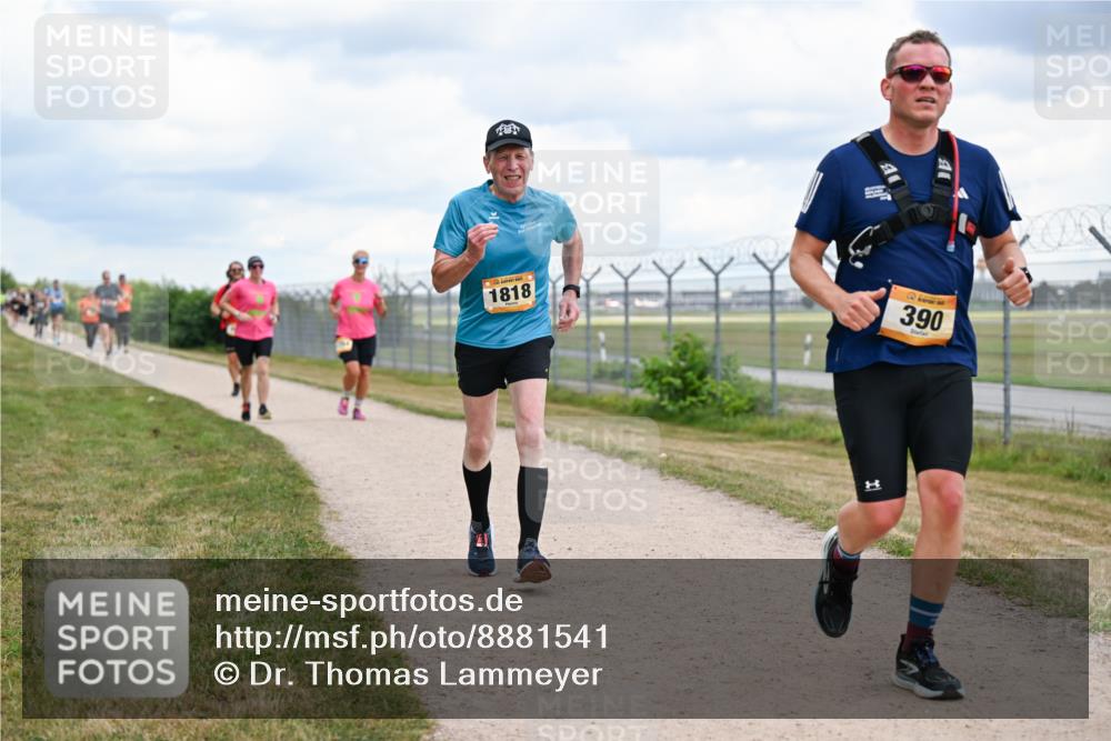 14.09.2025 - Airport Race Dr. Thomas Lammeyer http://msf.ph/oto/8881541 14.09.2025 12:33:16 Laufen 1818, 390 meine-sportfotos.de