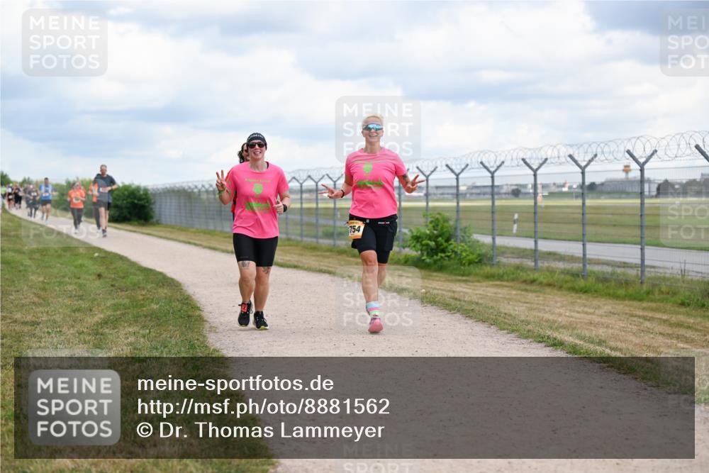14.09.2025 - Airport Race Dr. Thomas Lammeyer http://msf.ph/oto/8881562 14.09.2025 12:33:20 Laufen 754 meine-sportfotos.de
