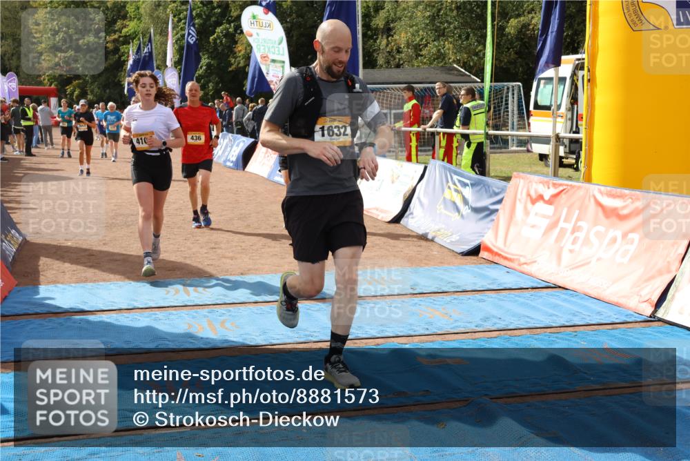 14.09.2025 - Airport Race Strokosch-Dieckow http://msf.ph/oto/8881573 14.09.2025 12:42:40 Ziel 230, 358, 384, 436, 475, 923, 1632, 2017, 4059, 4107 meine-sportfotos.de