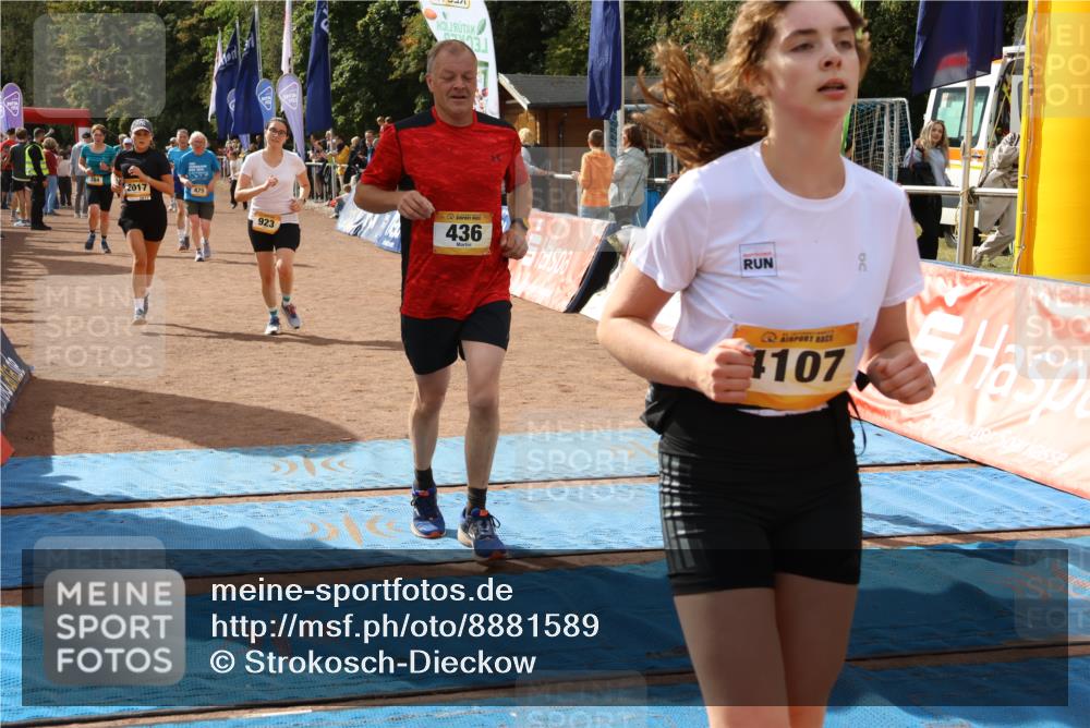 14.09.2025 - Airport Race Strokosch-Dieckow http://msf.ph/oto/8881589 14.09.2025 12:42:42 Ziel 230, 384, 436, 475, 923, 1632, 2017, 4059, 4107 meine-sportfotos.de
