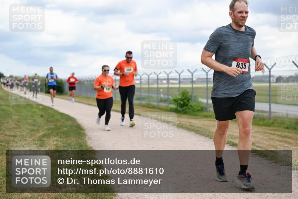 14.09.2025 - Airport Race Dr. Thomas Lammeyer http://msf.ph/oto/8881610 14.09.2025 12:33:31 Laufen 835 meine-sportfotos.de