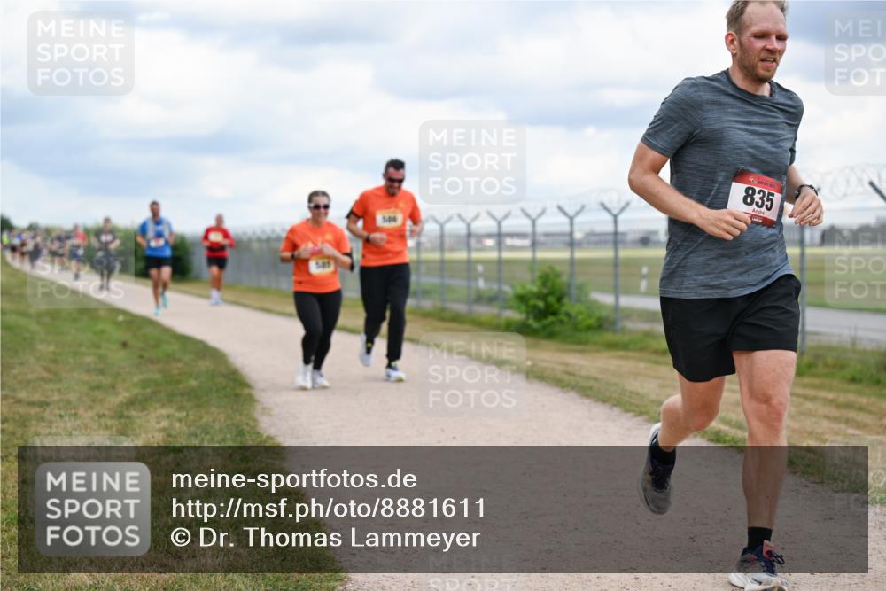14.09.2025 - Airport Race Dr. Thomas Lammeyer http://msf.ph/oto/8881611 14.09.2025 12:33:31 Laufen 835 meine-sportfotos.de