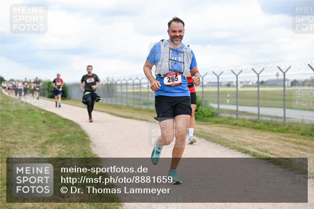 14.09.2025 - Airport Race Dr. Thomas Lammeyer http://msf.ph/oto/8881659 14.09.2025 12:33:40 Laufen 265 meine-sportfotos.de