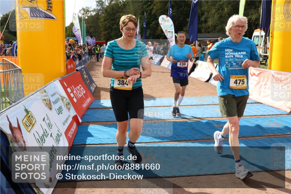 14.09.2025 - Airport Race Strokosch-Dieckow http://msf.ph/oto/8881660 14.09.2025 12:42:49 Ziel 230, 384, 475, 975, 1701, 2154 meine-sportfotos.de