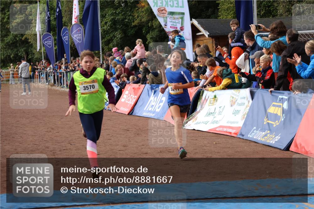 14.09.2025 - Airport Race Strokosch-Dieckow http://msf.ph/oto/8881667 14.09.2025 10:27:55 Ziel 3159, 3217, 3570, 3574 meine-sportfotos.de