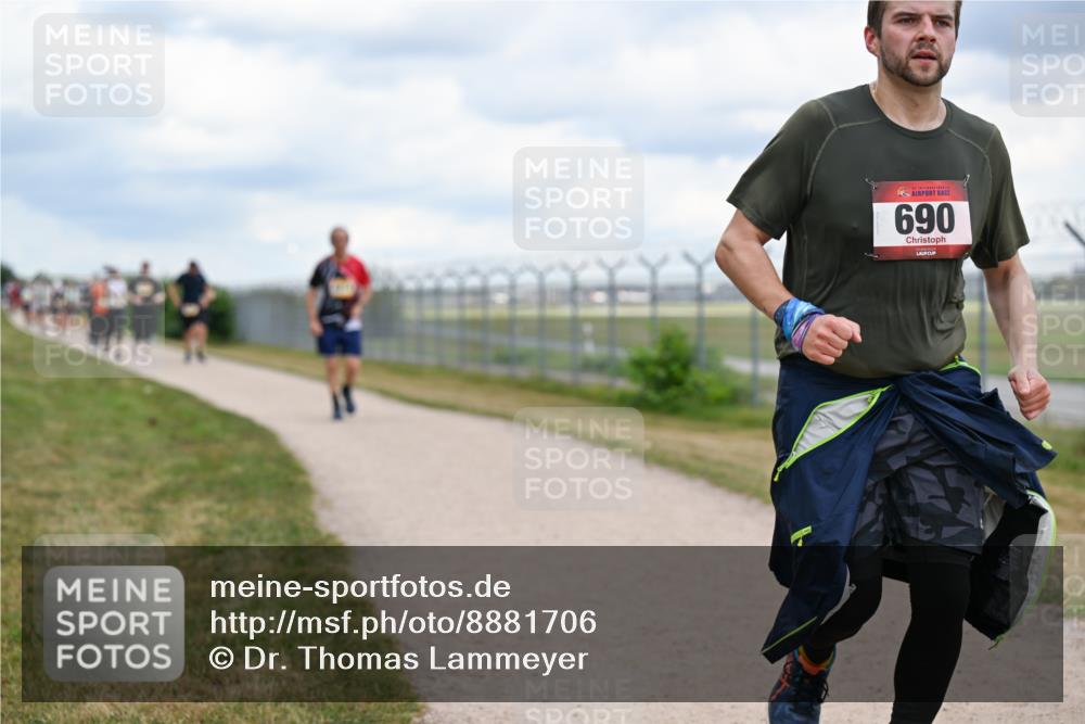 14.09.2025 - Airport Race Dr. Thomas Lammeyer http://msf.ph/oto/8881706 14.09.2025 12:33:46 Laufen 690 meine-sportfotos.de