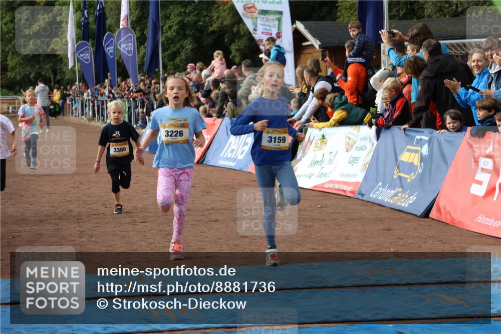 14.09.2025 - Airport Race Strokosch-Dieckow http://msf.ph/oto/8881736 14.09.2025 10:28:04 Ziel 3133, 3136, 3159, 3160, 3226, 3384, 3386 meine-sportfotos.de