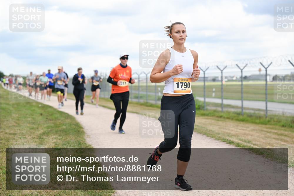 14.09.2025 - Airport Race Dr. Thomas Lammeyer http://msf.ph/oto/8881768 14.09.2025 12:33:59 Laufen 1790 meine-sportfotos.de