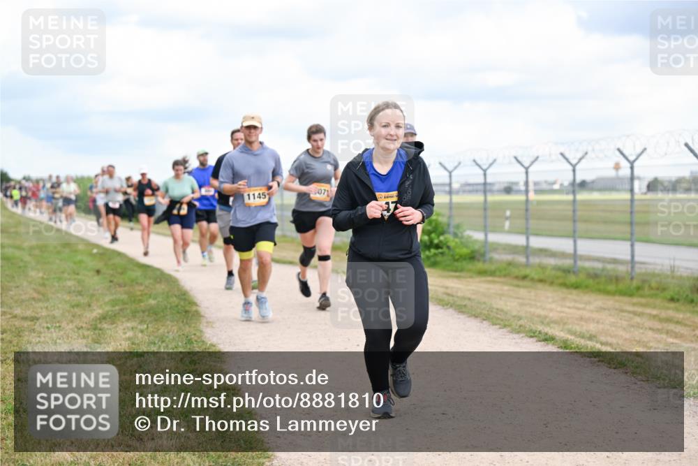 14.09.2025 - Airport Race Dr. Thomas Lammeyer http://msf.ph/oto/8881810 14.09.2025 12:34:03 Laufen 071, 1145 meine-sportfotos.de